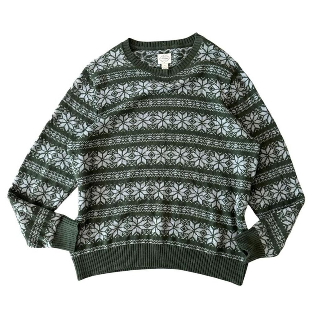St. John's Bay Green & White Snowflake Pattern Sweater Size: XXL
